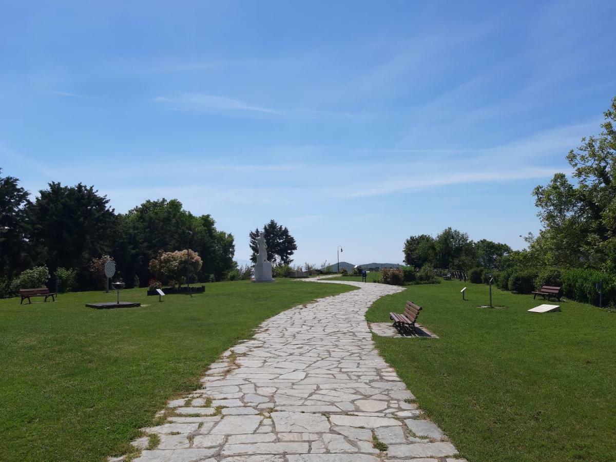 Captain'S Beauty & Wellness House Stratoni Exterior foto
