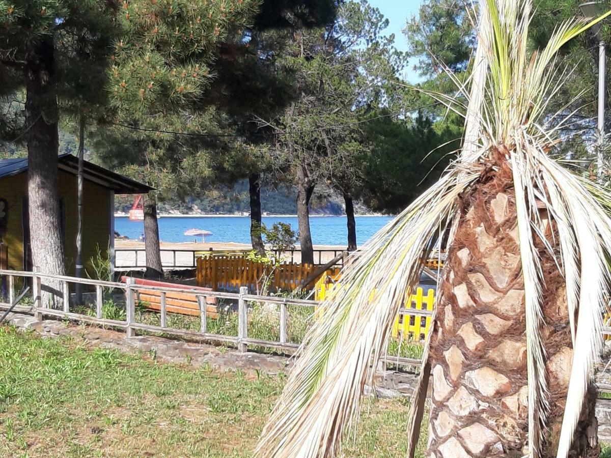 Captain'S Beauty & Wellness House Stratoni Exterior foto